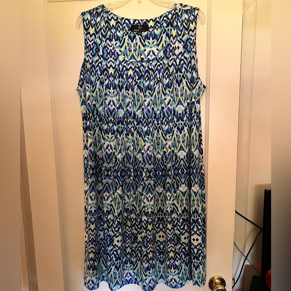 Ronni Nicole Blue Green Patterned Maxi Dress